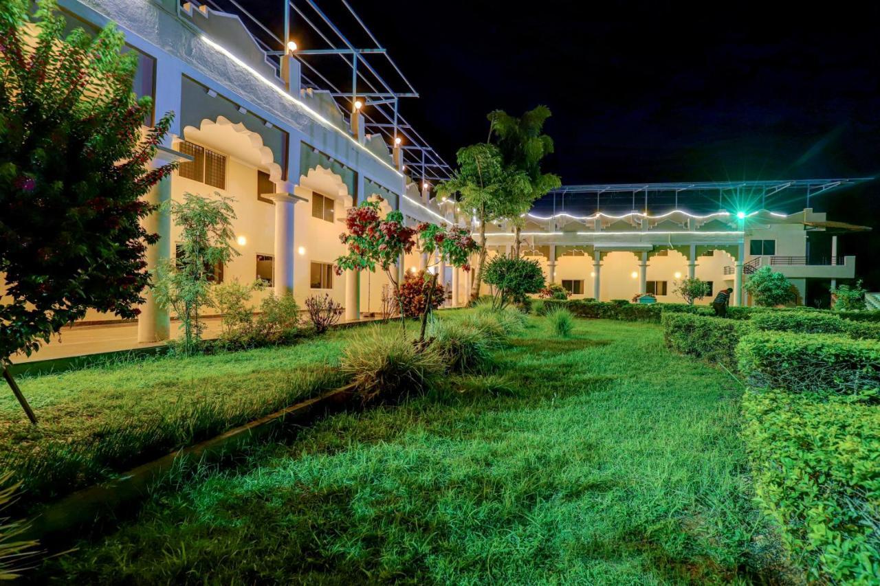 Brindavan Garden Resort & Spa Krishnarajasagara Exteriör bild